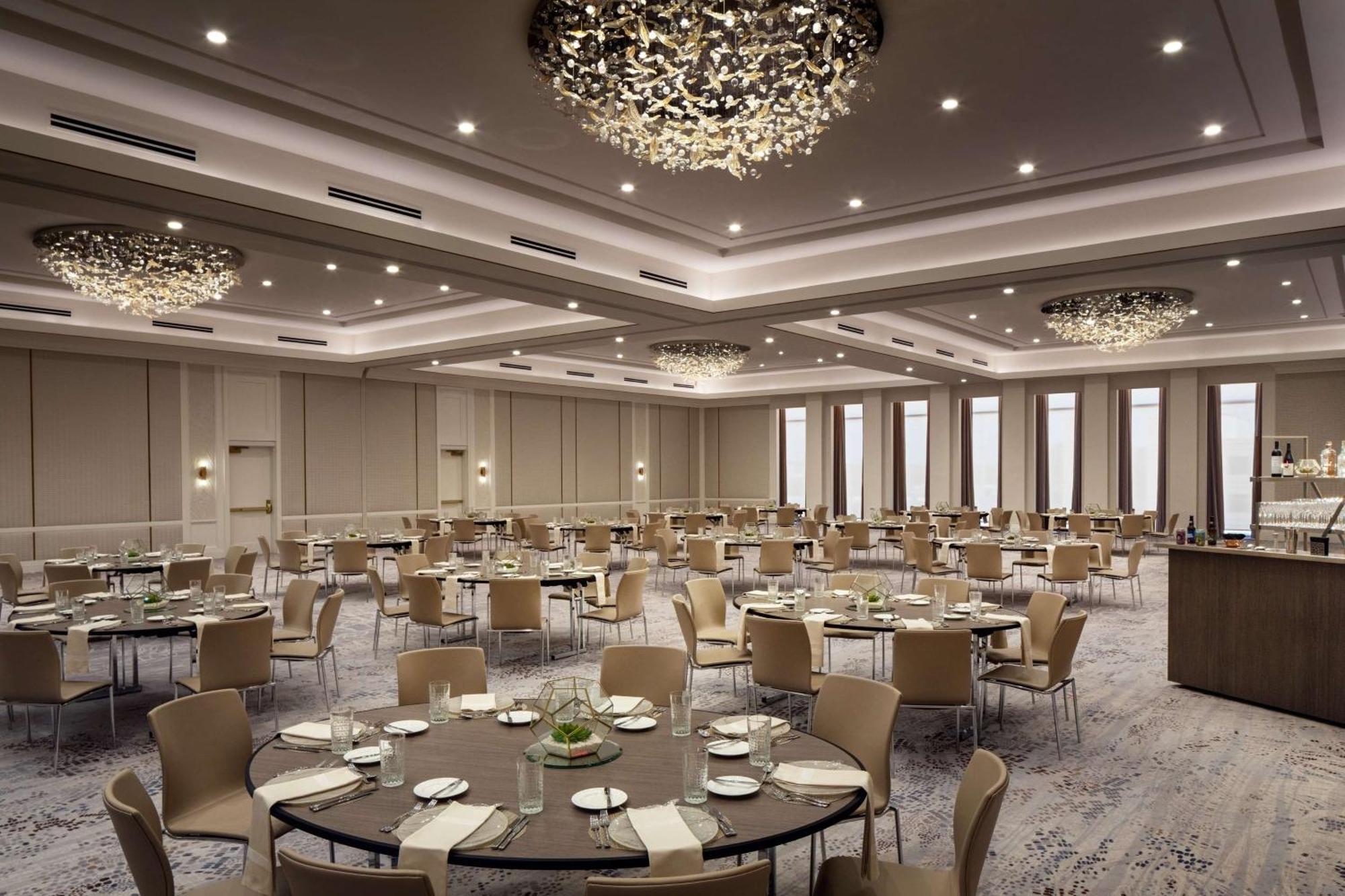 Conrad 5*